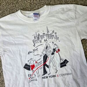 Vintage New York‎ & Co Fashionista Shopping Graphic T-Shirt Women's Small Gildan